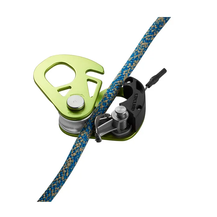 картинка Edelrid блок-ролик с зажимом Spoc от интернет-магазина Тибет