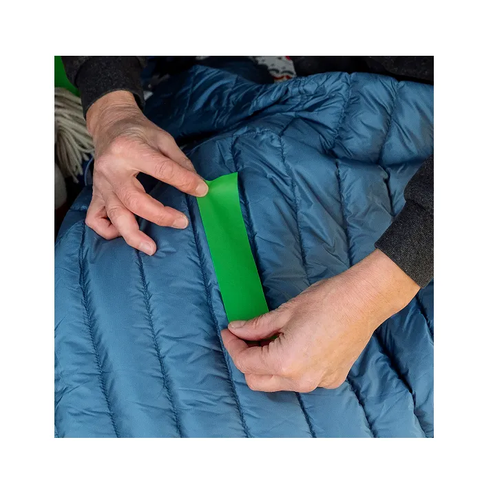 картинка Gear Aid лента ремонтная Tenacious Tape - Repair Tape Black 7,6х50см (3"х20") от интернет-магазина Тибет