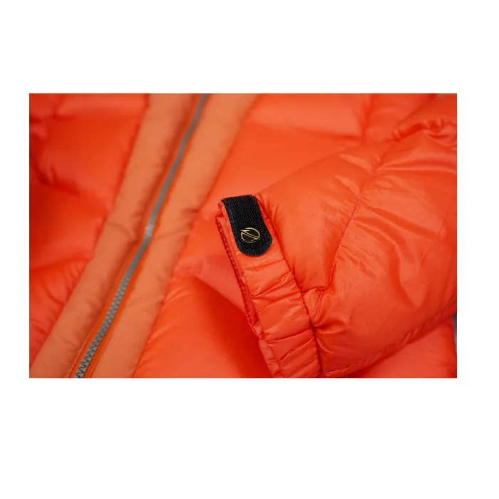 картинка Black Yak куртка пуховая женская 5000 HAT  от интернет-магазина Тибет