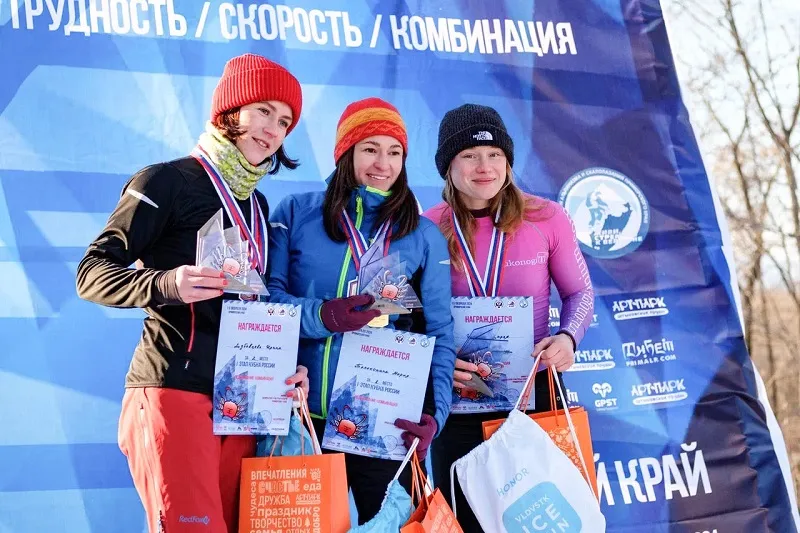 Победители II этапа кубка России по ледолазанию - женская группа