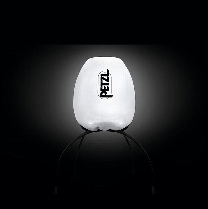 картинка Petzl фонарь Iko Core от интернет-магазина Тибет